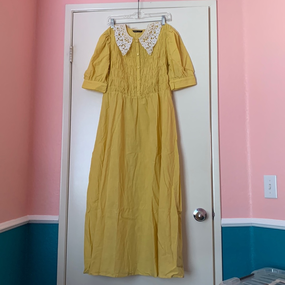 SHEIN Guipure Lace Collar Dress